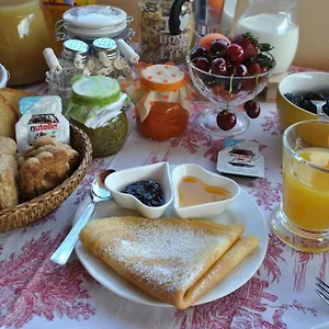Rafael Bed & Breakfast